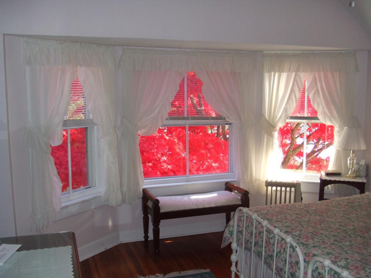Bed and Breakfast House On Chase Creek Shelter Island Heights Esterno foto