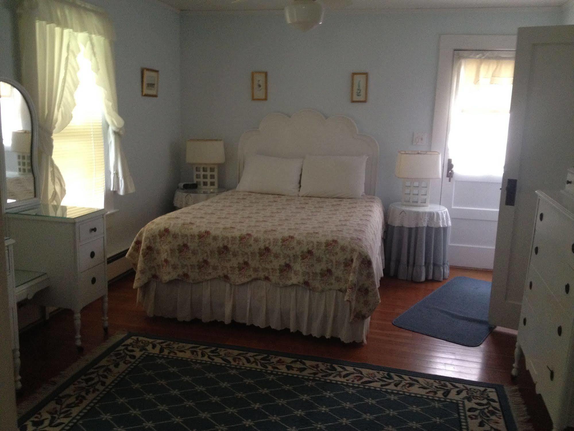 Bed and Breakfast House On Chase Creek Shelter Island Heights Esterno foto
