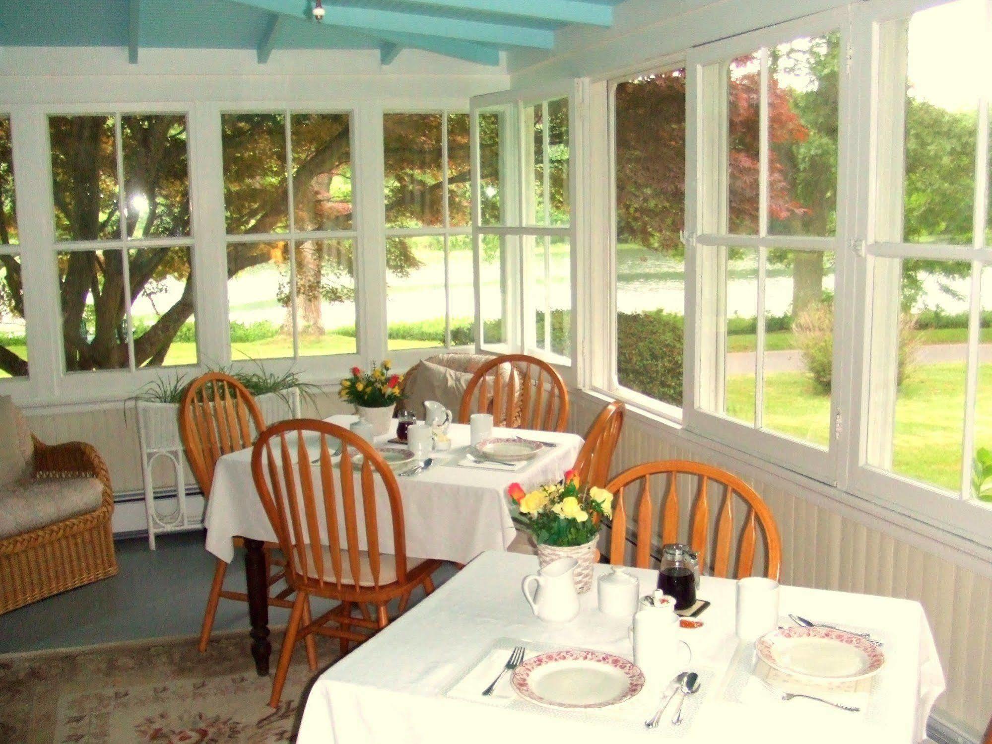 Bed and Breakfast House On Chase Creek Shelter Island Heights Esterno foto